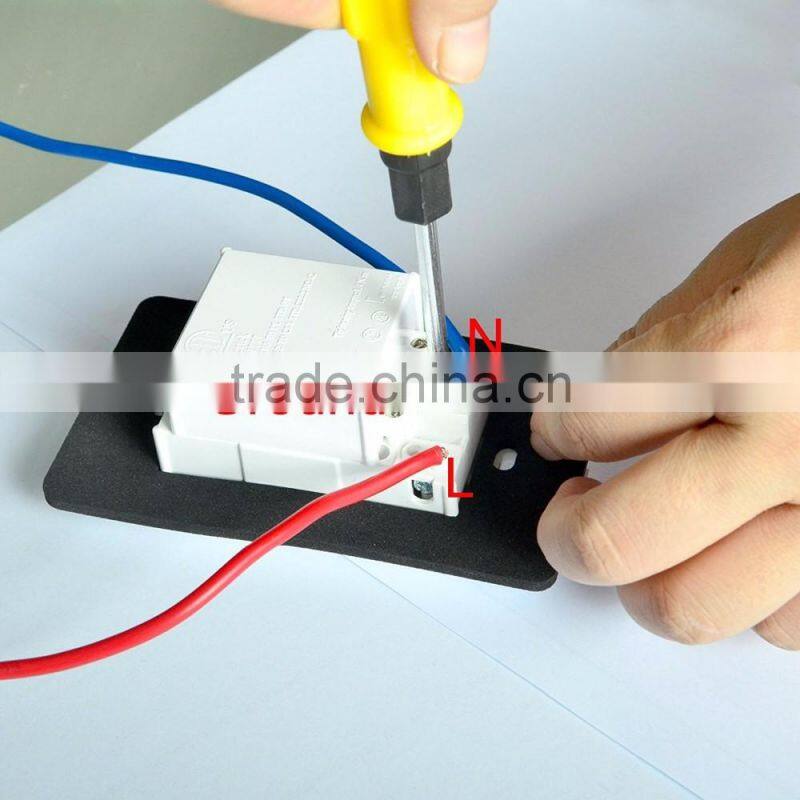 High-End 4.2A USB Receptacle, Four 2.4A USB Charging Outlets 4.2AMP/21W Total with Wall Plate