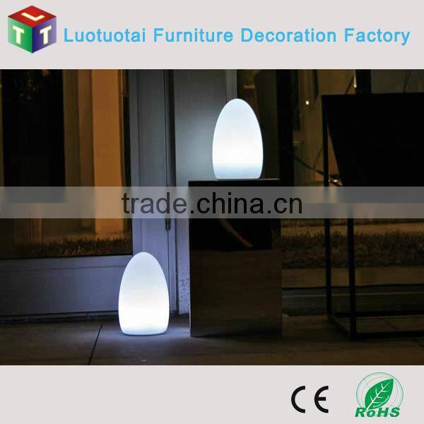 Rechargeable li battery operated remote control 16 color change led cube chair