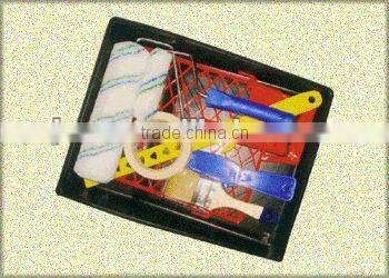 Painting roller set and brush paint tray kit