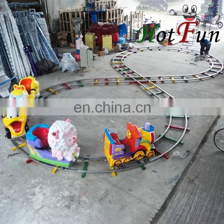 Amusement park ride electric mini train toy mini trackless train for sale