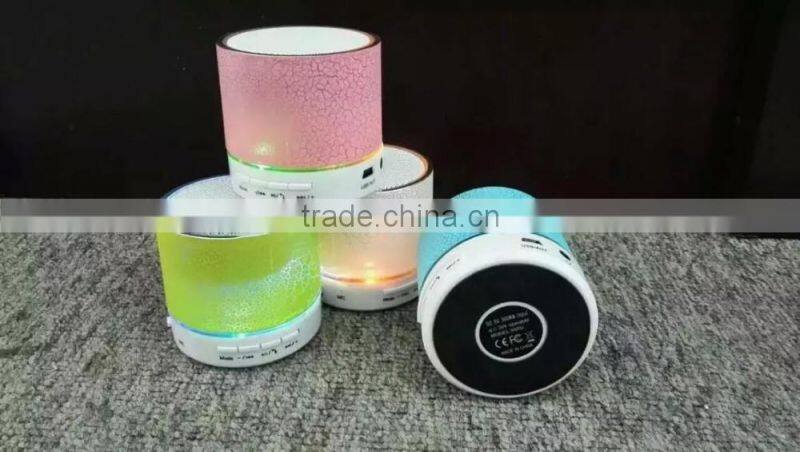 2016 New Cheap Bluetooth Speaker With LED Light Speaker With MIC Handsfree Functions