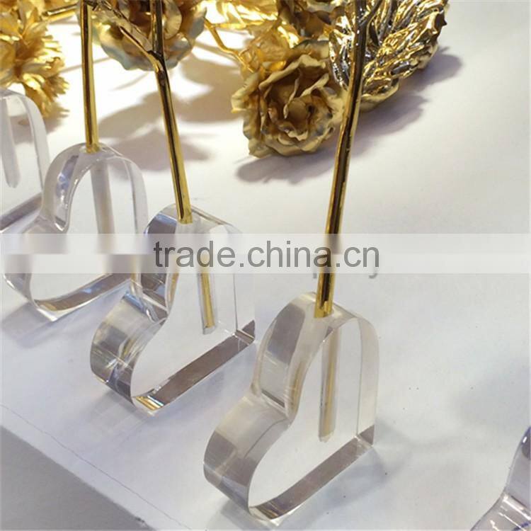 Excellent craft high clear heart shaped acrylic vases wholesale for home decoration manufacturer