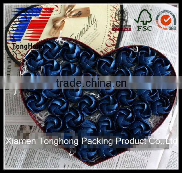 purple heart-shaped cardboard gift box