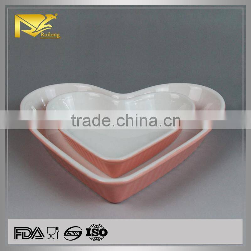 china supplier glazed dinnerware heart shape ceramic birthday cake plate