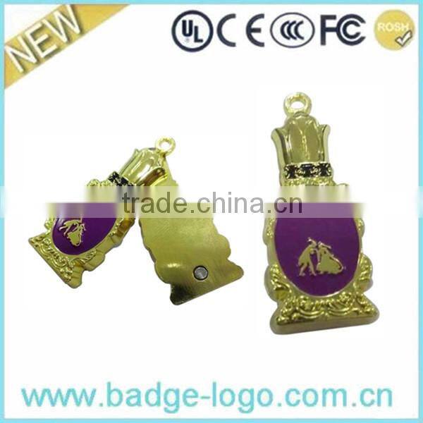 Fashion Custom Embossing Metal Pendant