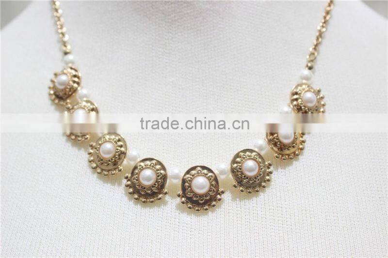 Newest Gold Metal w/Pure White Pearl Goldtone Pendant Necklace Simple Chain Necklace2016 Fashion Style Wholesale
