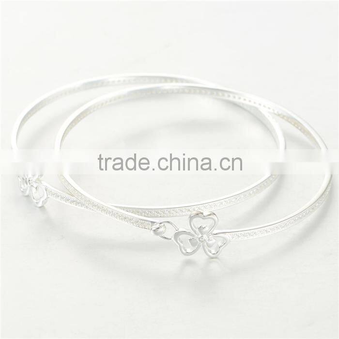 Latest Design Daily Wear Clover Fashion Bangle PB001B