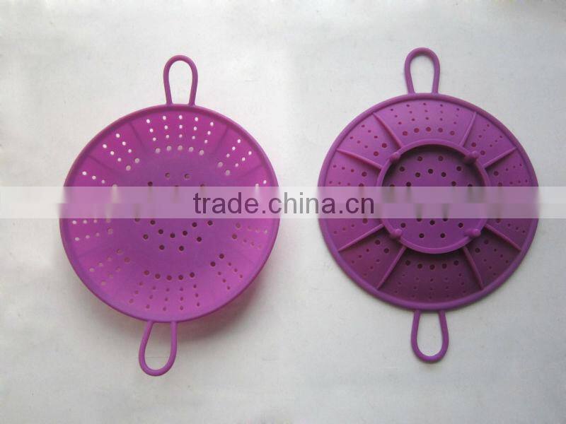 Food grade Silicone kitchen utensil collapsible silicone colander strainer with stainless steel handle
