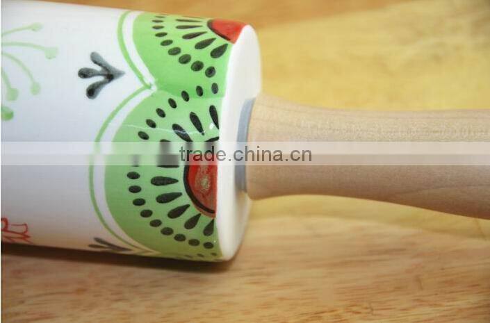 2015 Creative Design Wood and Ceramic Material Rolling Pin for Sale