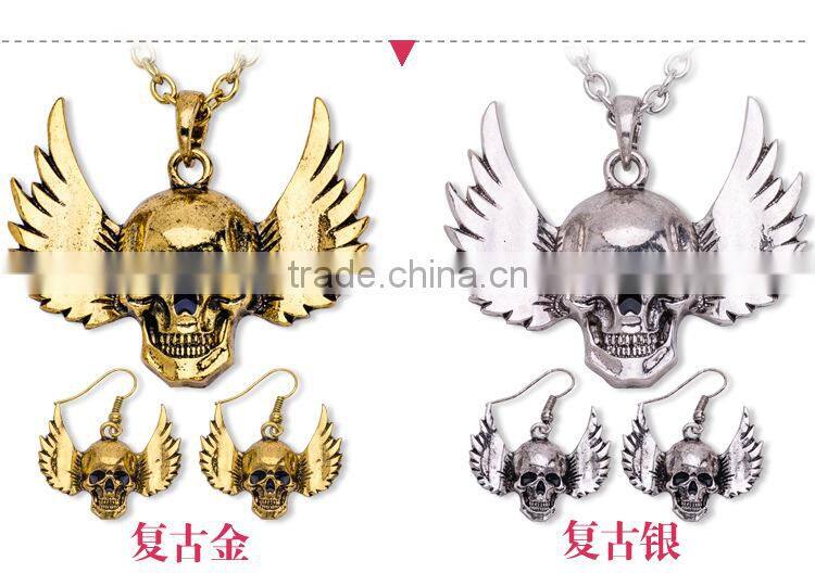 hiphop imitation jewelry halloween punk skull pendant earrings with wings Yiwu factory fashion imitation jewelry EAR1129