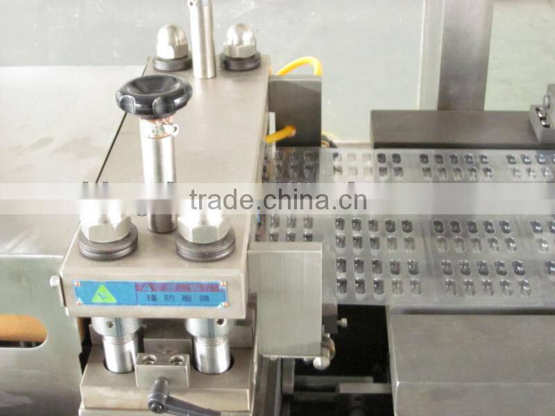 High quality PLC control chewing gum blister packing machine