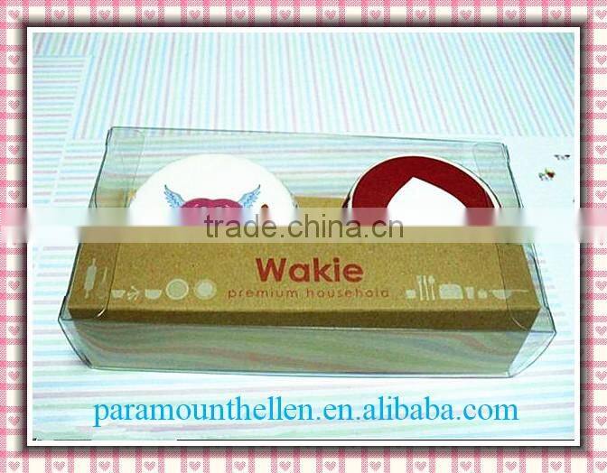 Disposable paper cupcake cases