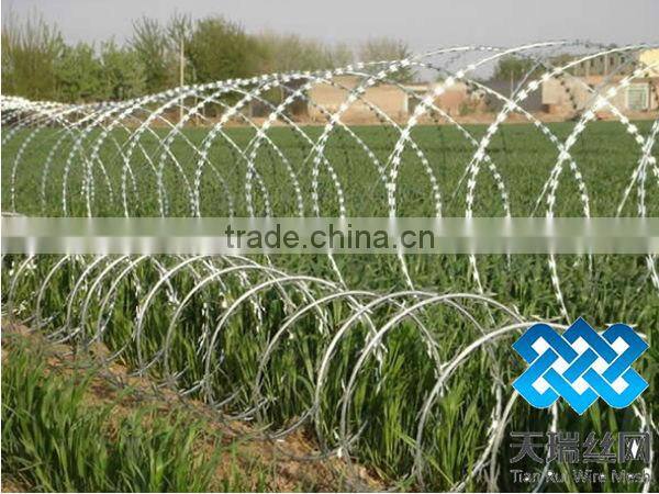 BTO-22 Razor wire (factory)