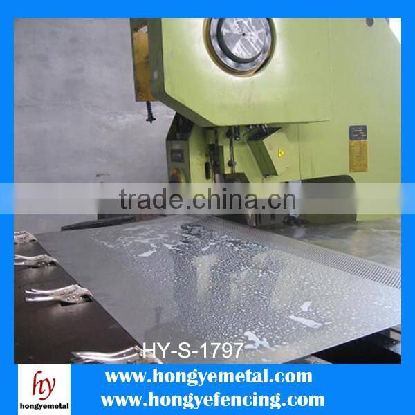 Galvanized Punching Hole Mesh/Net/Perofrated Metal Sheet/Panel Speaker Net/Acoustic Panel
