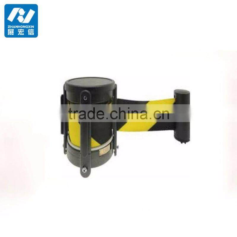 Plastic retractable belt stanchion cassette with locking clip