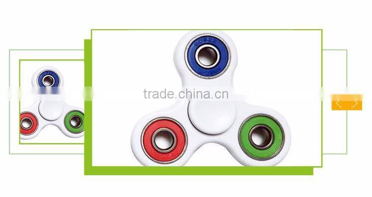 Best selling fingertip gyroscope flying toys plastic spinning top