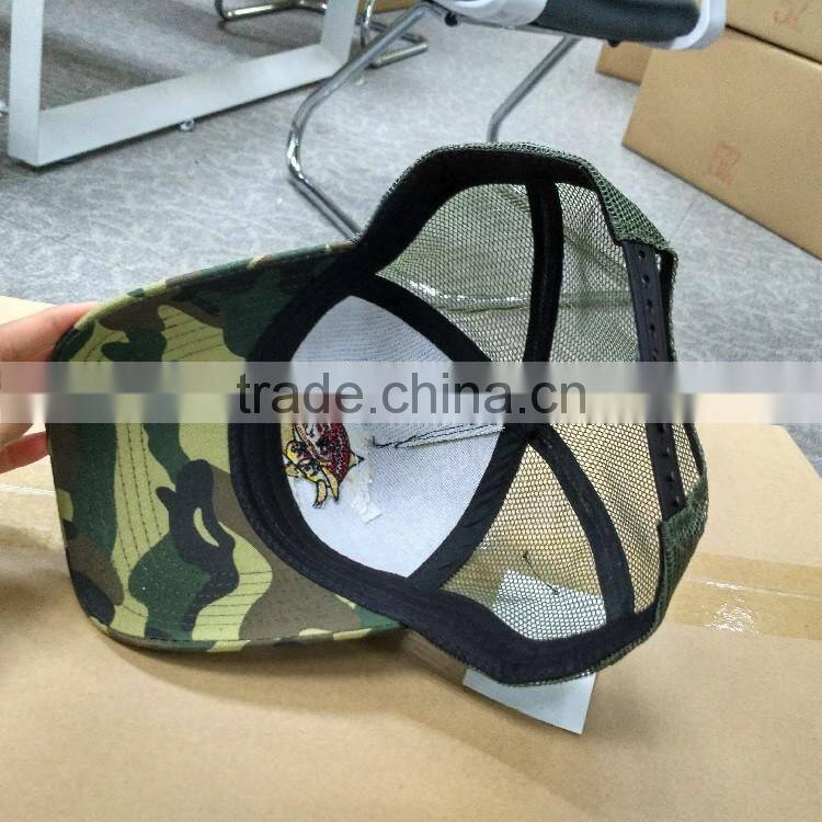 Wholesale custom 6 panel with flat embroidery cap crazy trout logo camo truker cap