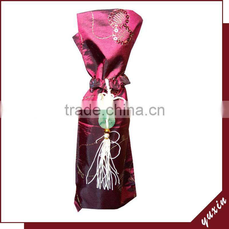 Top quality best-Selling new style silk round shaped wine cover WB1-003