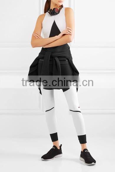 Wholesale women outwear & legging gym yoga fashion wear running tight wear sets