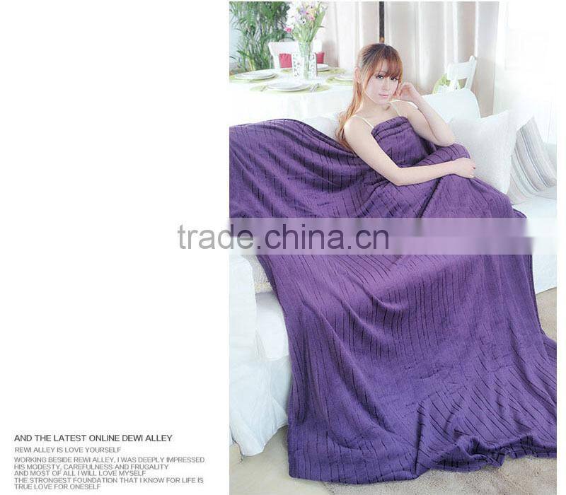 2015 Hot Sale 100% Polyester Wholesale Hometextile Bedding Set Twin King Full Queen Size Warm Glossy Line Coral Fleece Blanket