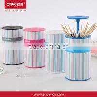 D334 Top Selling High Quality Home Decoration Gifts Stylish Kitchenware Automatic Plastic Toothpick Holders