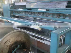 We have factory price good nonwoven fabric