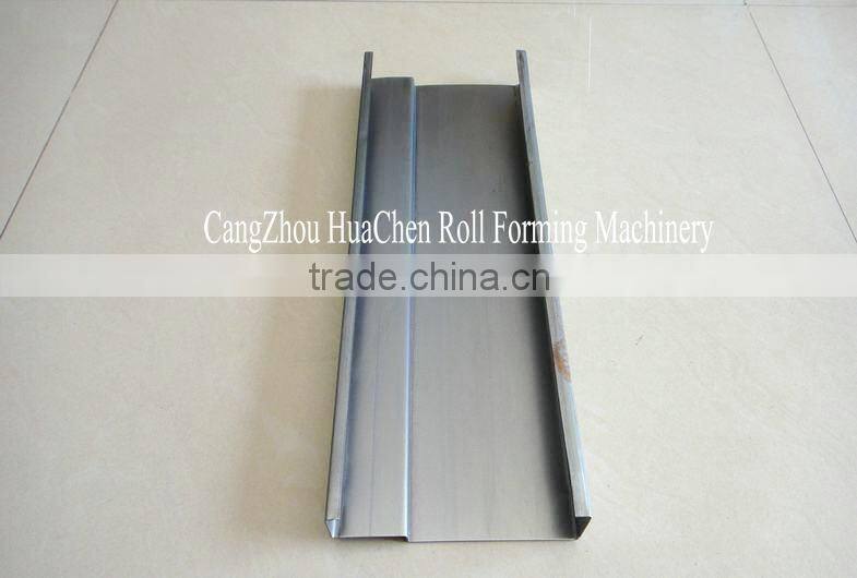 cnc metal tile roofing ridge cap/ angle roll formming machine made in china