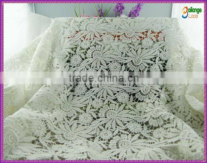 2015 fashion simple design latest embroidery lace fabric with holes