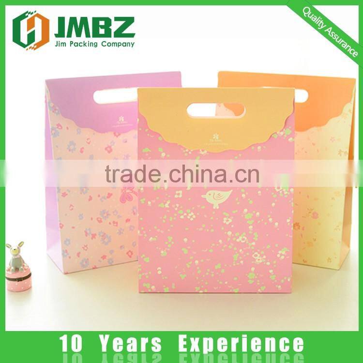 Paper Material and Accept Custom Order paper bags for christmas gifts