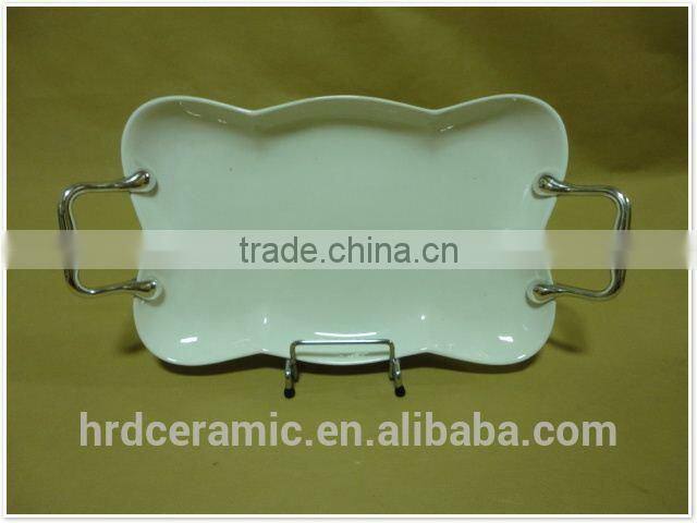 China stock ceramic garlic grater plate with Metal handle