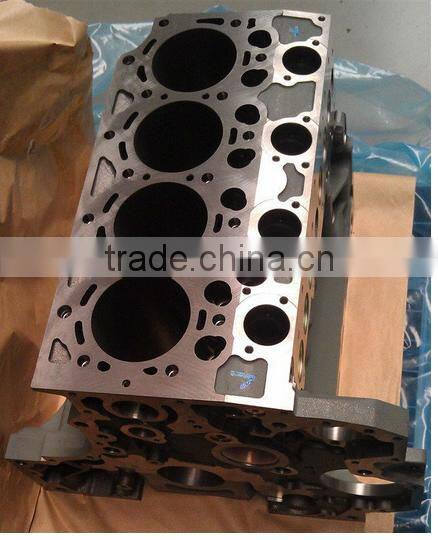 Deutz BF4M2012 cylinder block D04289951