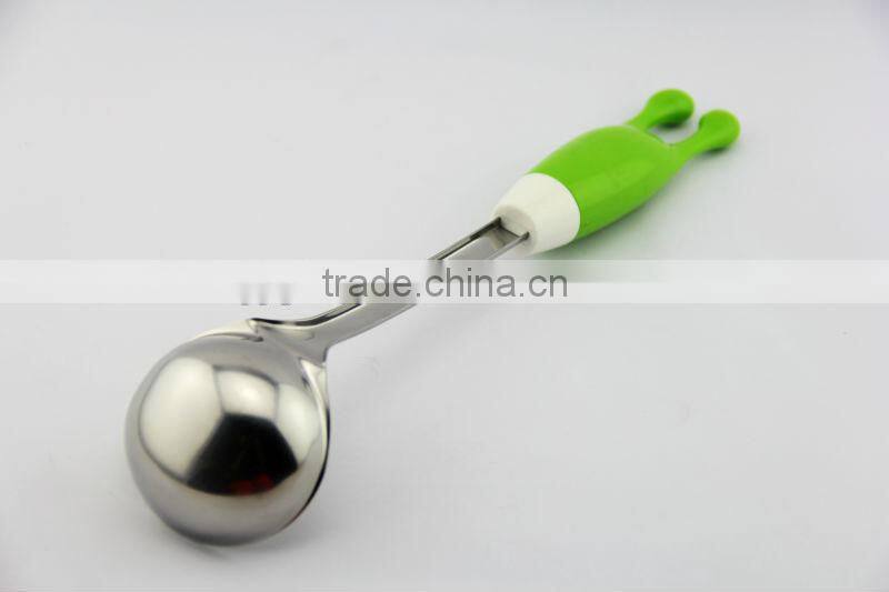 Top sales 2014 new design stainless steel kitchenware Small Ladle