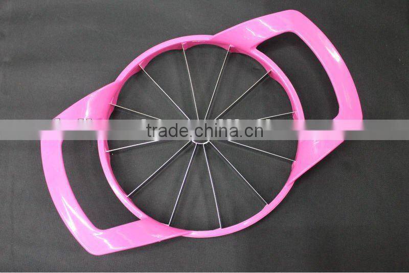 Melon Slicer, Slices 12 even slices, Great for Cantalope&Honeydew Melons