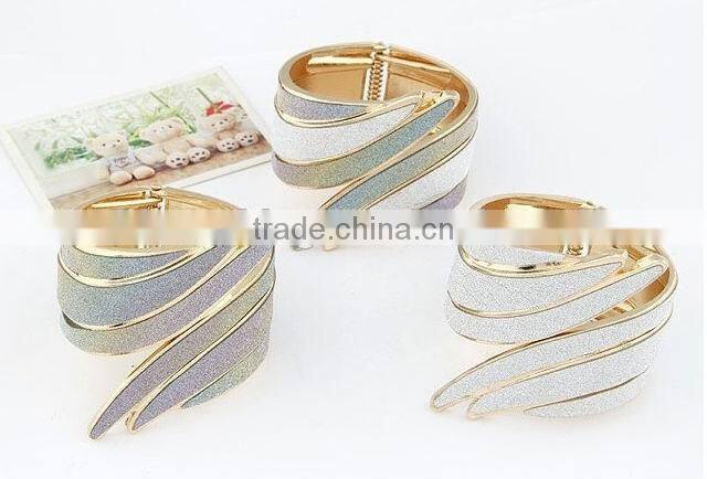 Punk alloy stickers exaggerated retro bracelet bracelet female wings