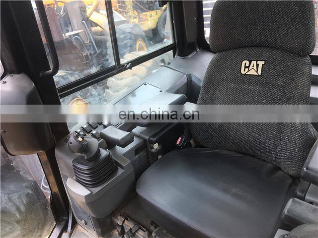 Top suppliers second hand cat D5K bulldozer for sale ,caterpillar dozer D5k in yard