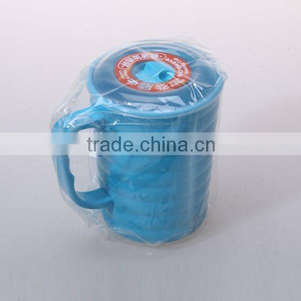 Ripple Design Portable Microwave Soup Mug with Cover