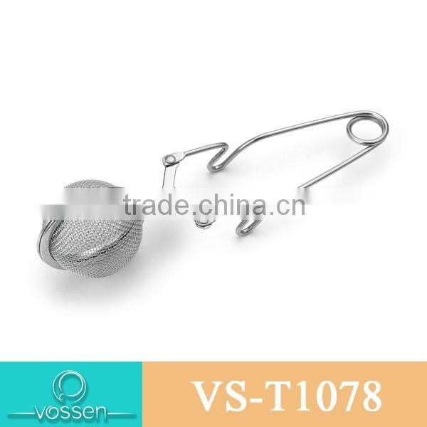 Teapot shaped tea accessory