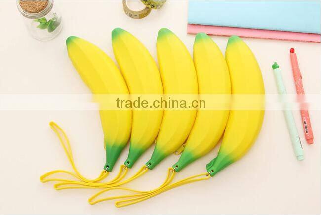Novelty Silicone Portable Banana Coin Pencil Case Purse Bag Wallet Pouch Keyring