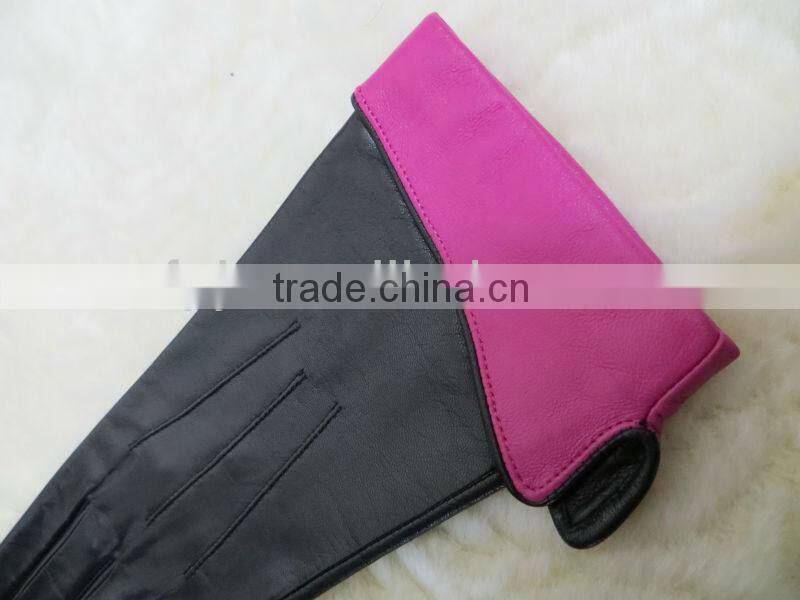 2013 novelty winter glove logos