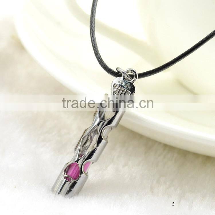 Fashion Jewelry High Quality Metal Hollow Shaped Hourglass Tube Pendant Stainless Steel Necklace