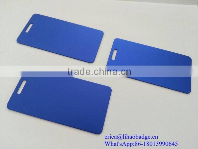 Factory Custom 2 Hole Hanging Plastic/Metal Nameplates