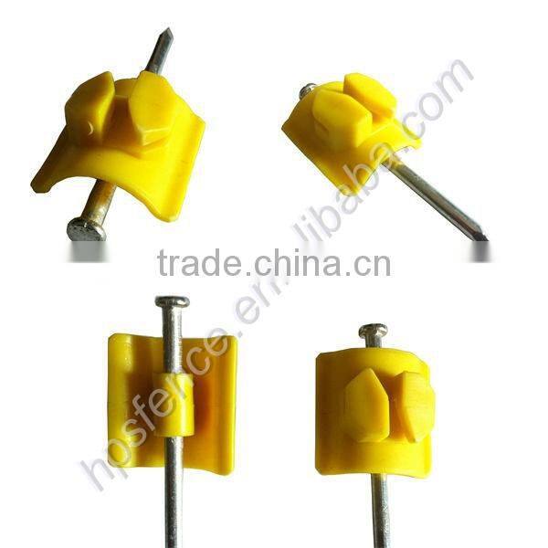 (China supplier) 2013 Hangzhou PP UV resistance wood post electric fence saddle nail-on insulator