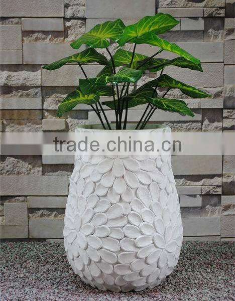 Hot Sale Flower Relief Polyresin Garden White Antique Pot Planter