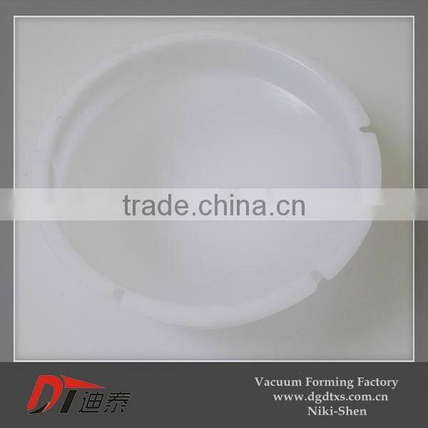 Plastic dome light covers by vacuum forming