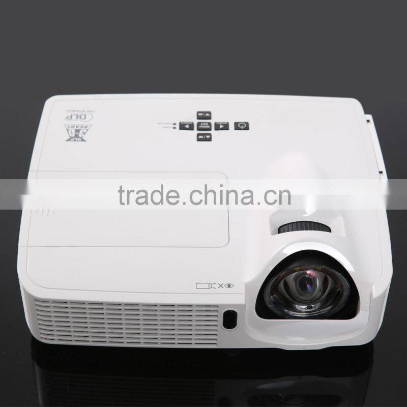 High Brightness Home Theater 3000 Lumens Digital 3D projeector
