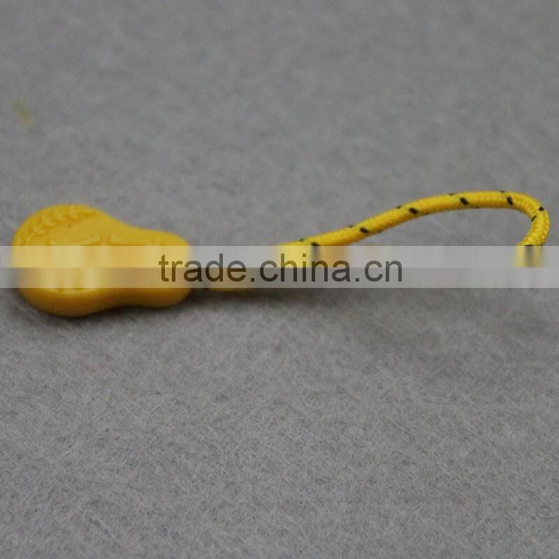 Plastic double slider plastic zipper puller