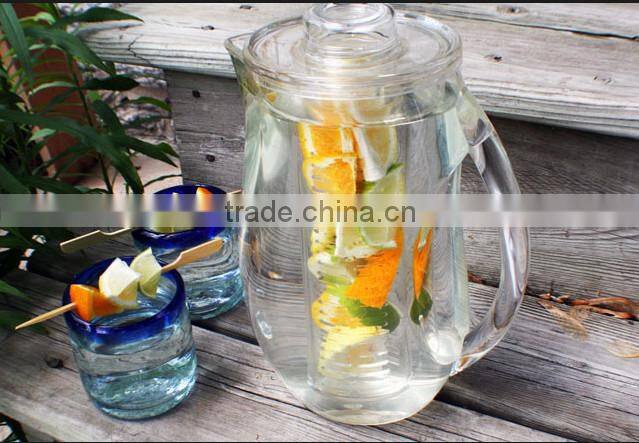 BPA free 94OZ juice pitcher with fruit infuser