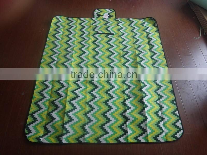 Cheap Custom Logo Oxford Outdoor Straw Foldable Beach Mat