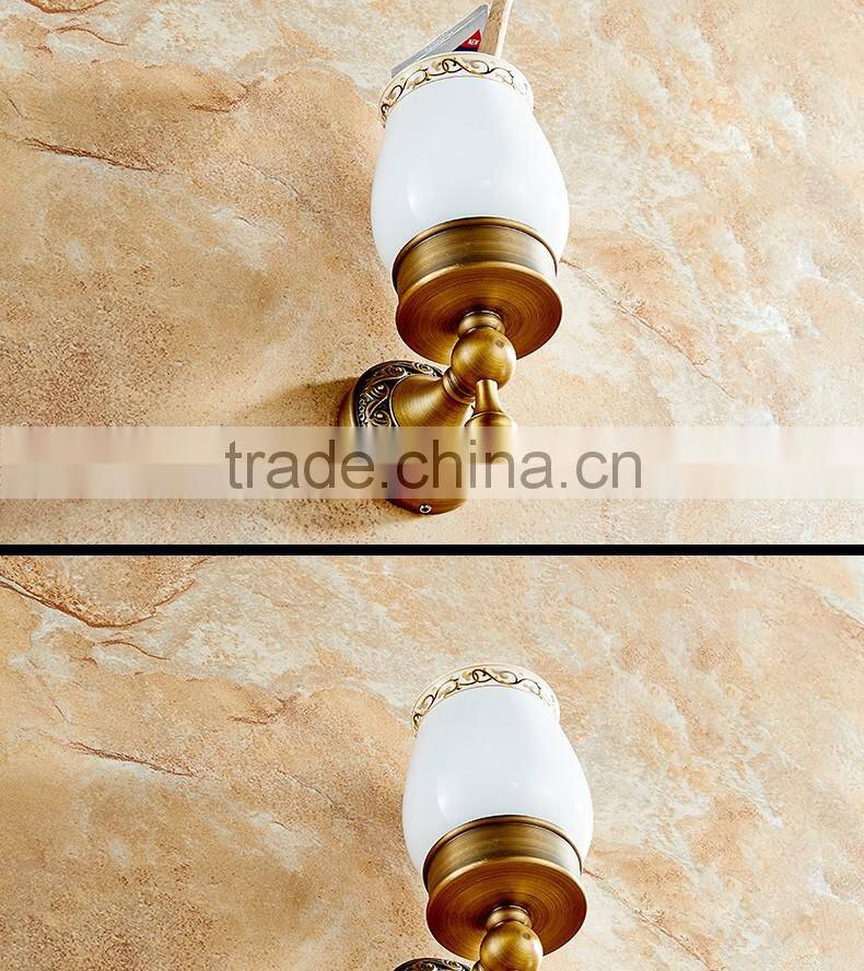 889F hotel use bathroom accessory archaize single cup Carve patterns or designs on woodwork single Tumbler Holder