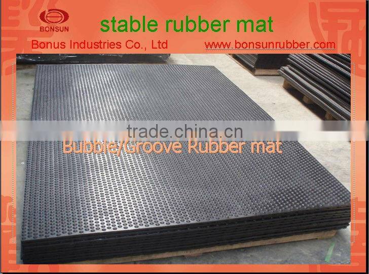 17mm x 1.22m x 1.83m thickness good quality bubble top/groove reverse rubber stable mat